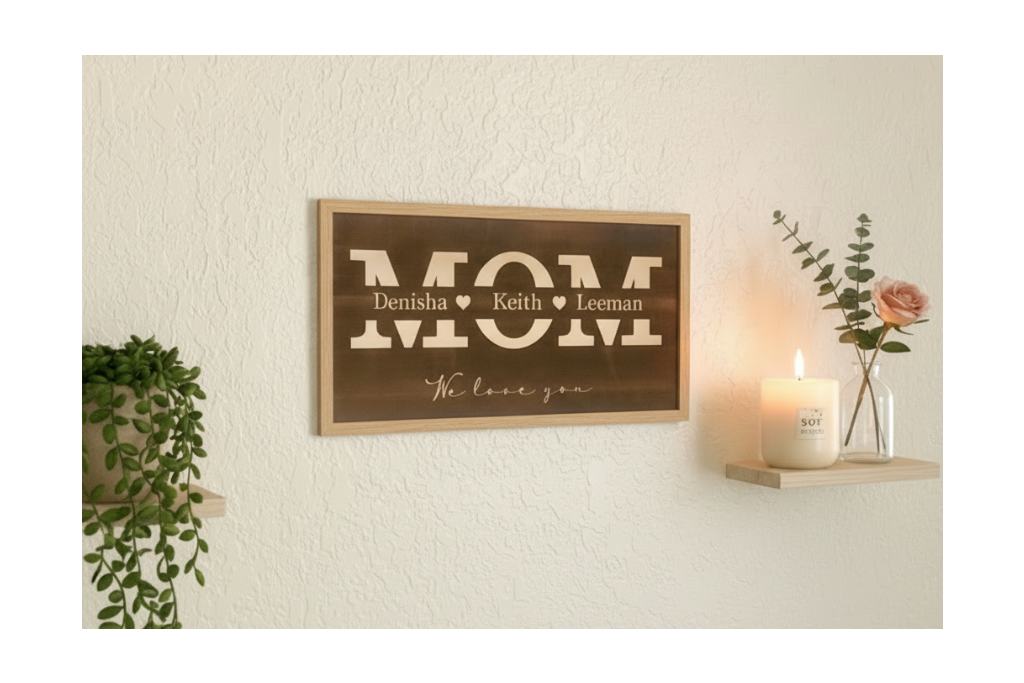 Custom “Mom” Family Name Sign